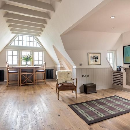 エディンバラAmazing Penthouse, Stunning Views, Castle 2 Minsアパートメント エクステリア 写真